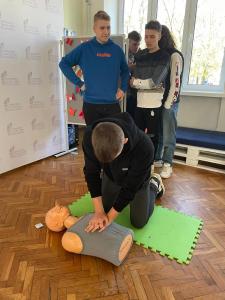 7B608A2F-1054-4F5A-9238-76E9E3163A3A