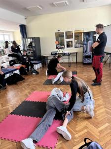 a3868d79-34c4-4c75-b613-eec95d4aef15