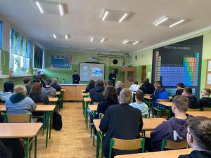 1fe763df-3c7d-4086-ab43-a5e02f070ad6-1