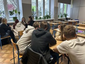 9e44e838-fecc-4a35-a905-94b46e4ce576