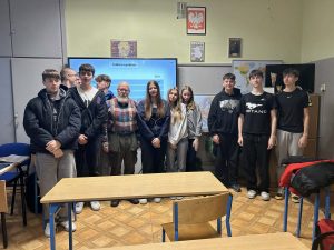 fd42cc19-1207-4b1b-a4ee-16e00457c96c