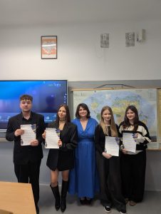 PXL 20260424 080759739