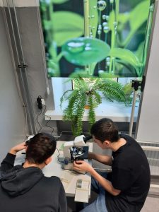 1fadbd13-a622-4564-9c7f-98256848214e